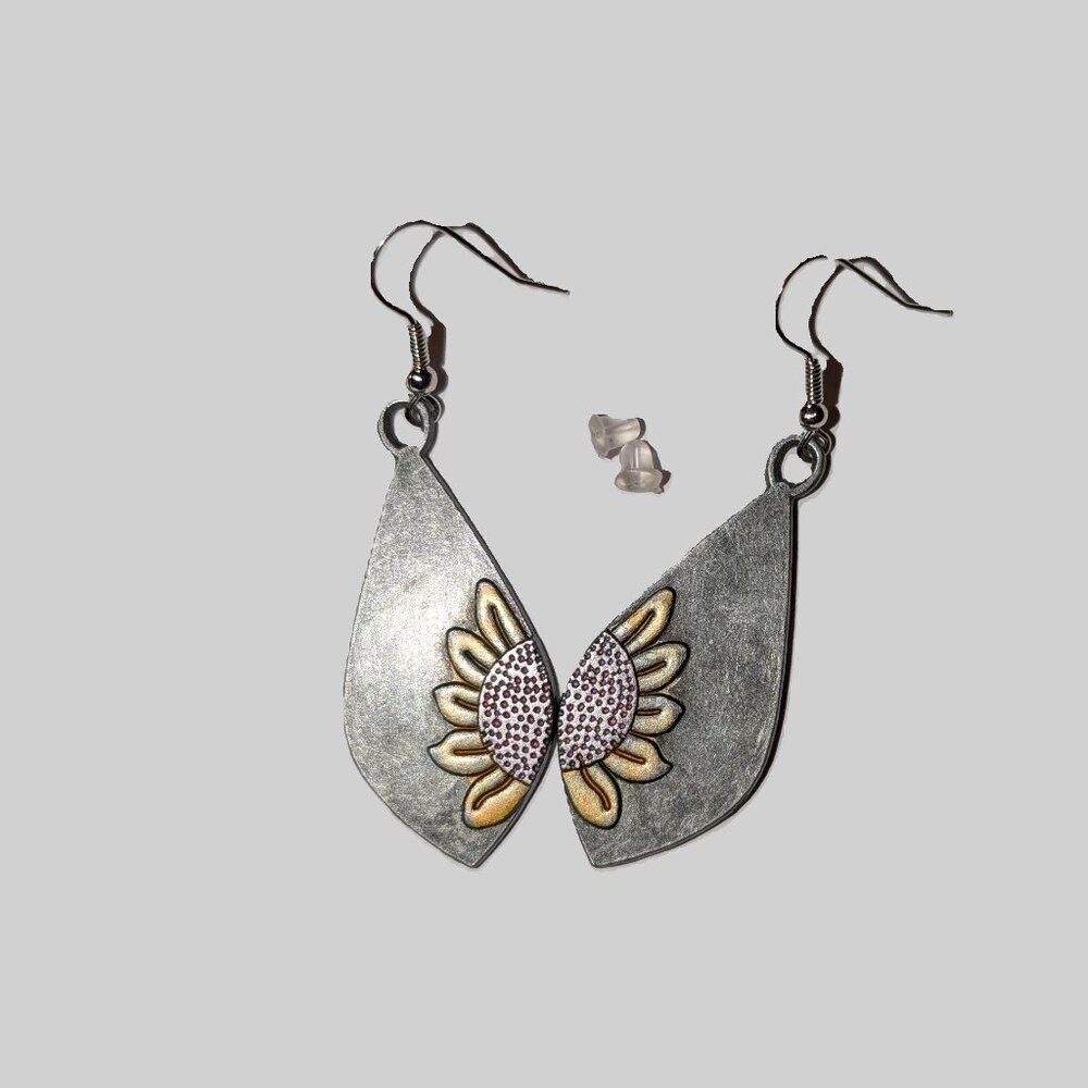 Teardrop Silver Earrings/Sunflower
